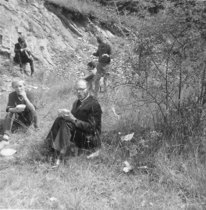 0175 : COMBLAIN-LA-TOUR : En promenade : Ks Kurzawa ; ( ? ) ; ( ? ) ; ( ? ) ; ( ? ) - ( collection Zdzisław Blaszka ) 