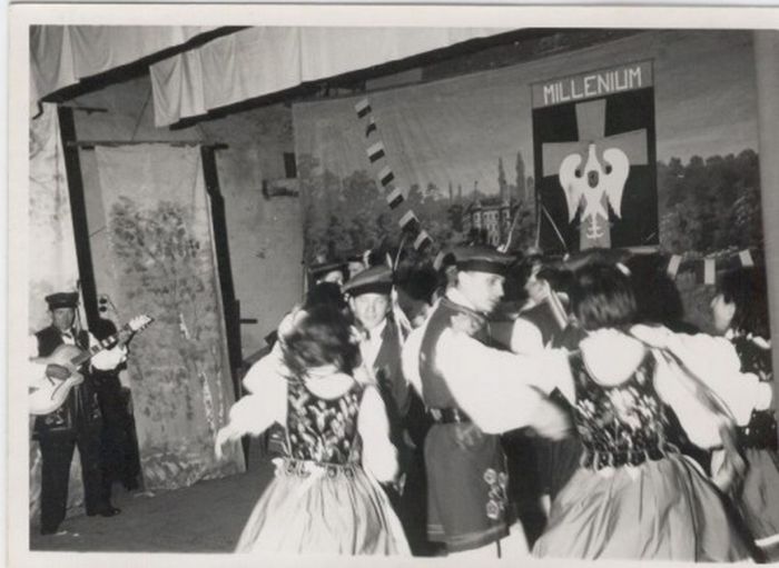 1942_KSMP_Chatelineau